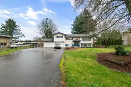 5896 Carter Road, Chilliwack, BC, Sardis South — 4 bed single family residence for sale