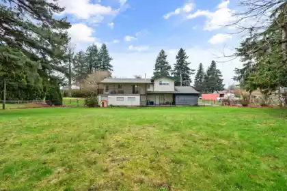 Front Yard Photo of 5896 Carter Road, Chilliwack, BC