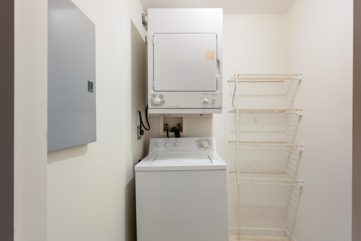 Loft / Bonus Room Photo of 218 332 Lonsdale Avenue, North Vancouver, BC