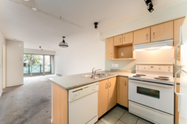 218 332 Lonsdale Avenue, North Vancouver, BC