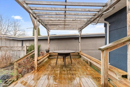Outdoor Kitchen Photo of 9759 George Street, Chilliwack, BC