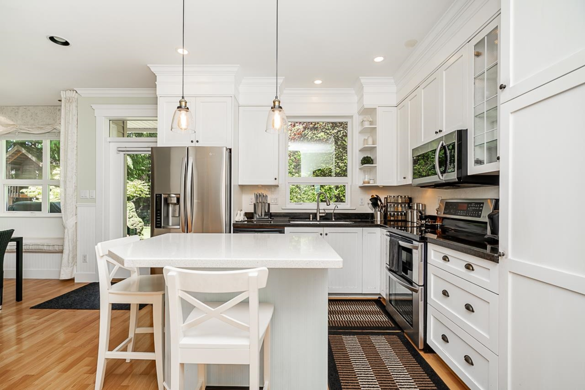 Breakfast Nook Photo of 767 Edgar Avenue, Coquitlam, BC
