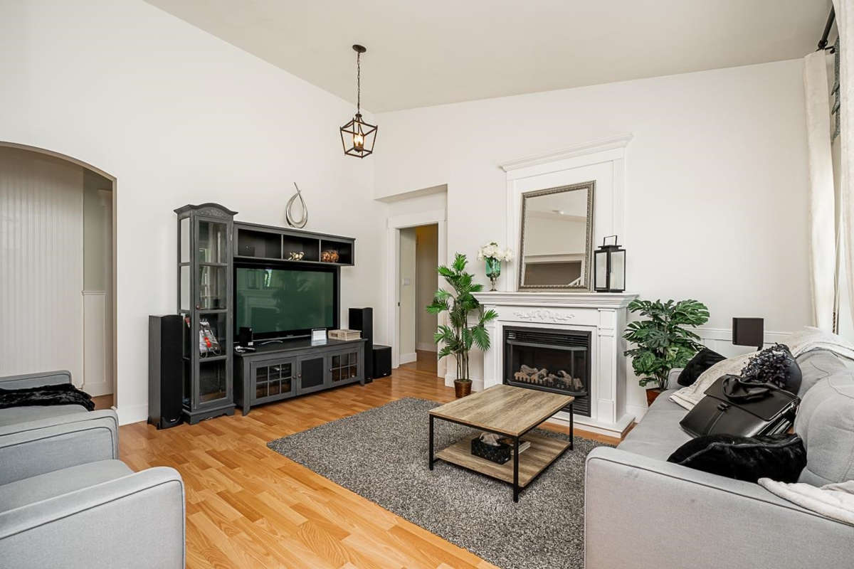 Family Room Photo of 767 Edgar Avenue, Coquitlam, BC