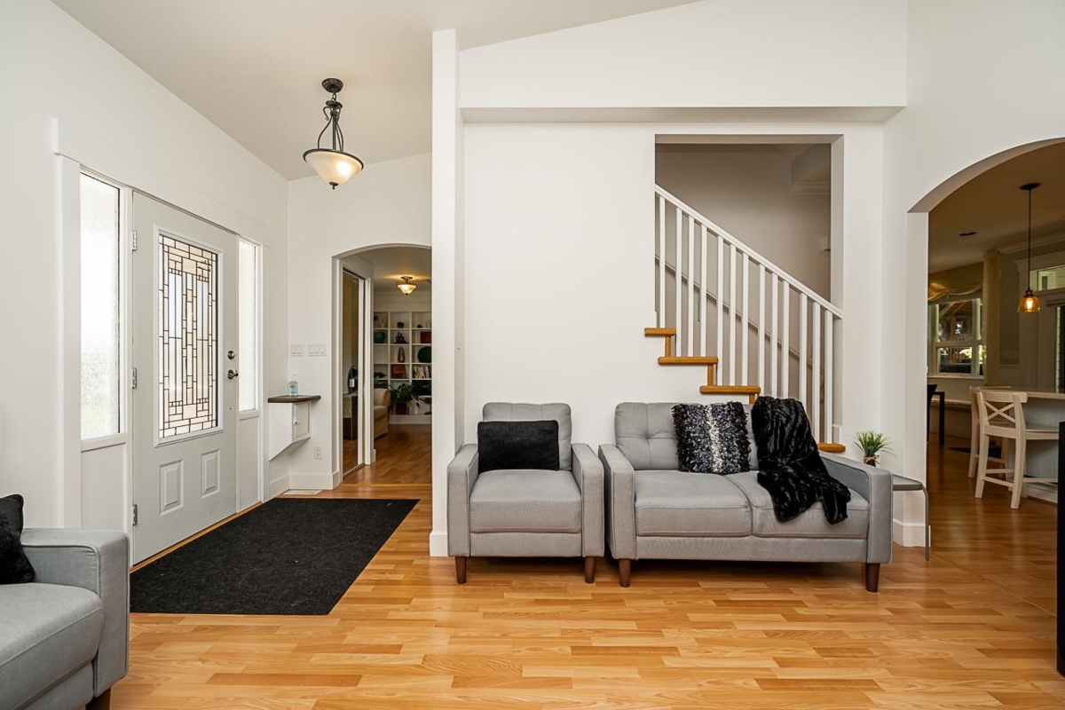 Kitchen Photo of 767 Edgar Avenue, Coquitlam, BC