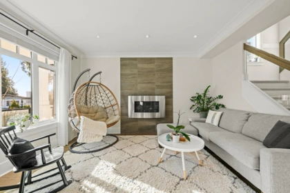244 E 18th Street, North Vancouver, BC