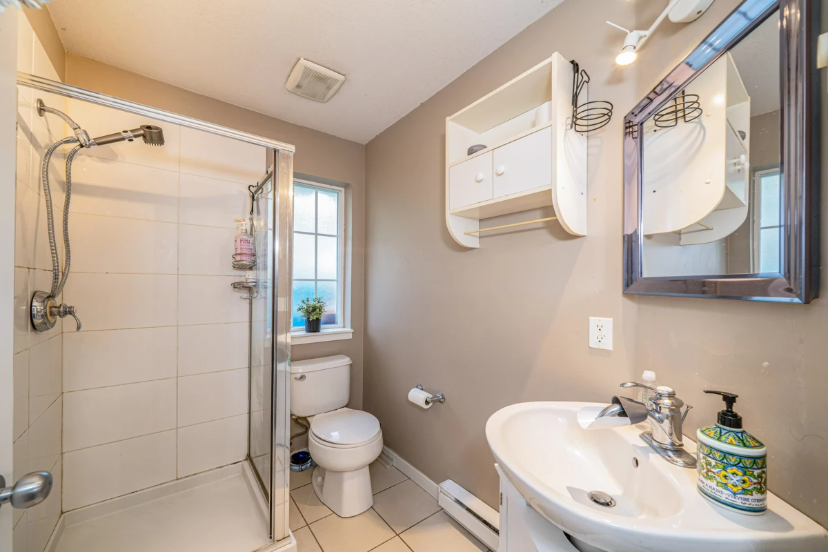 Bedroom 3 Photo of 45 7370 Stride Avenue, Burnaby, BC
