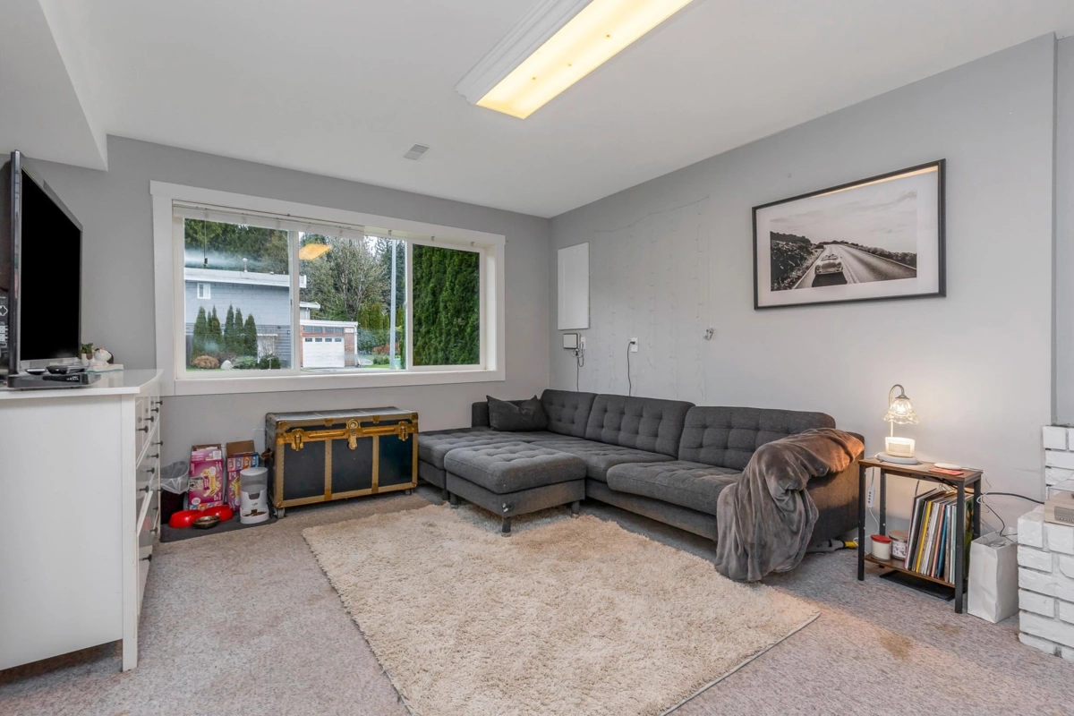 Garage Interior Photo of 1130 Blue Heron Crescent, Port Coquitlam, BC