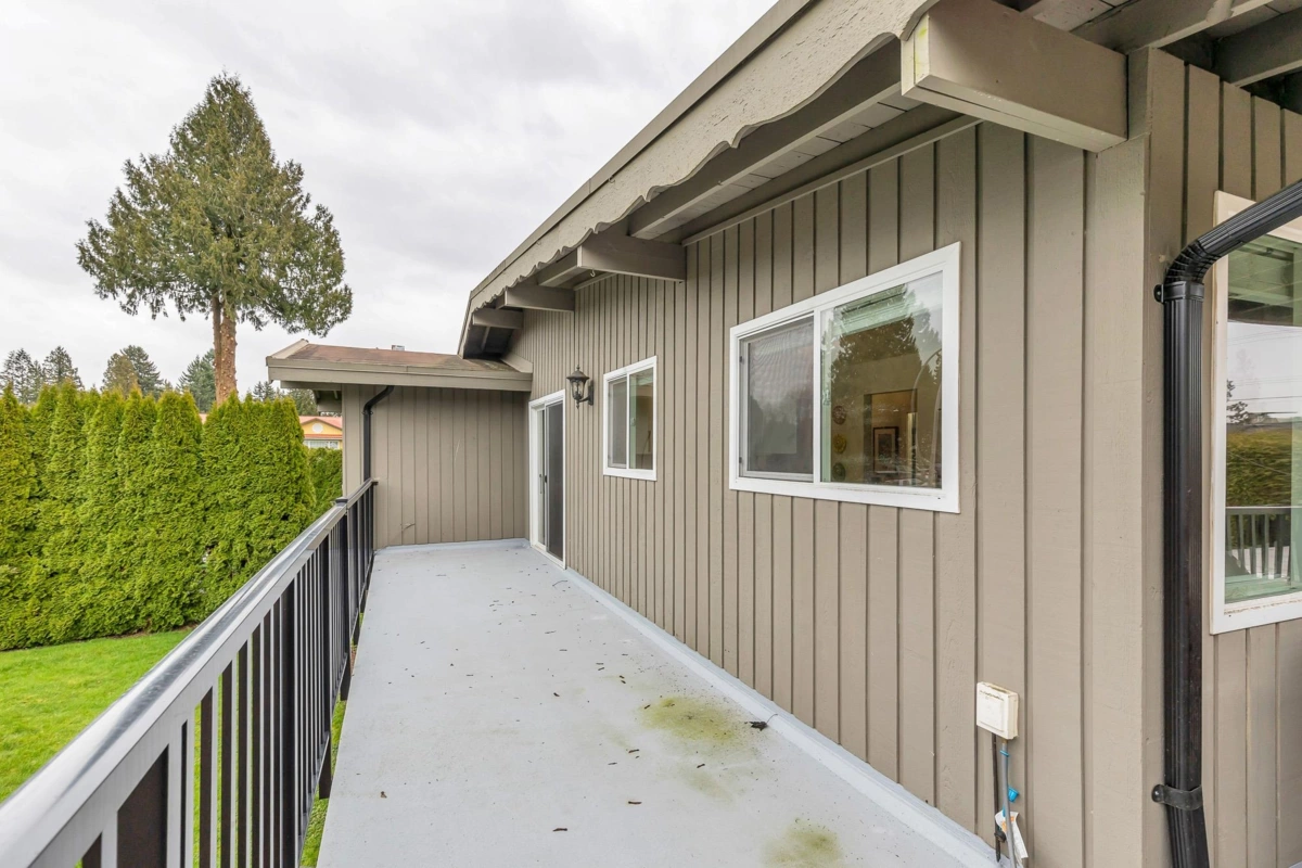 Swimming Pool Photo of 1130 Blue Heron Crescent, Port Coquitlam, BC