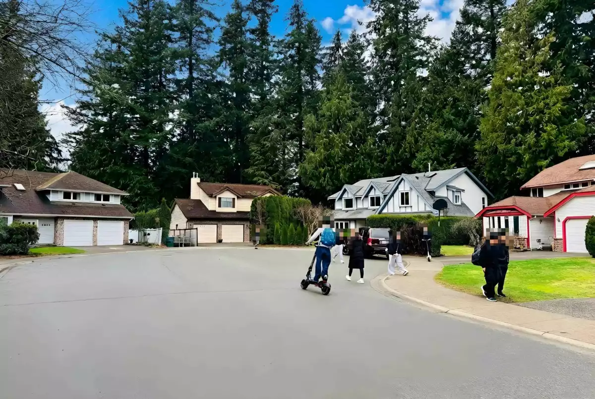 Guest Bathroom Photo of 6830 Cedarbrook Place, Delta, BC