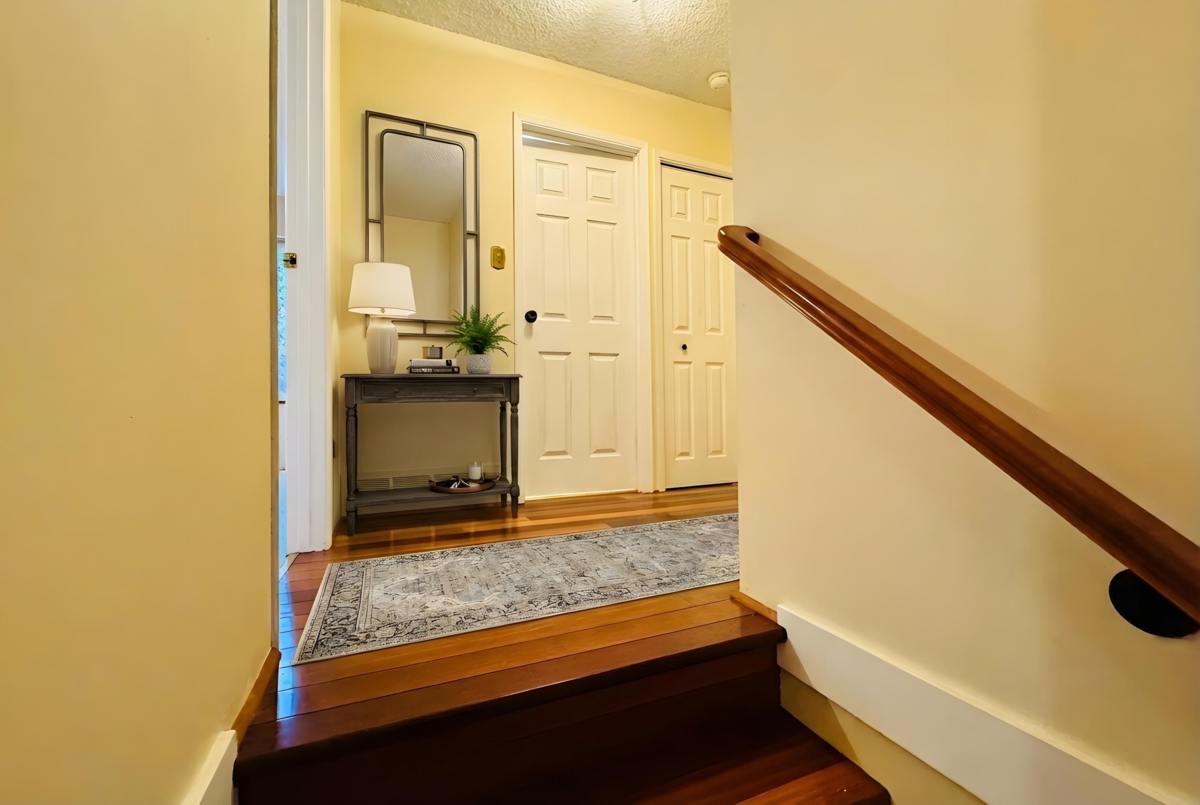 Primary Bathroom Photo of 6830 Cedarbrook Place, Delta, BC