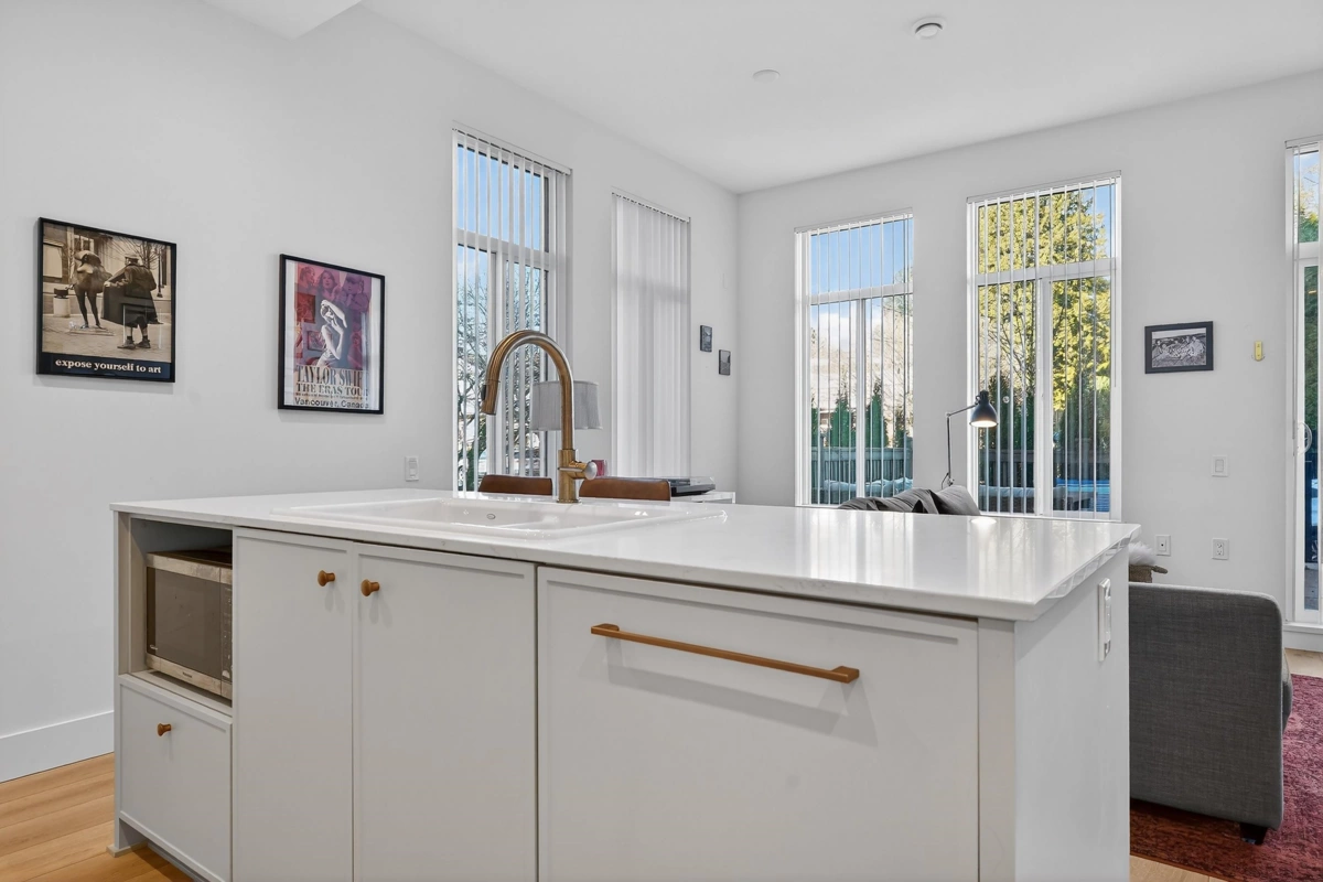 Kitchen Island Photo of 108 708 Edgar Avenue, Coquitlam, BC