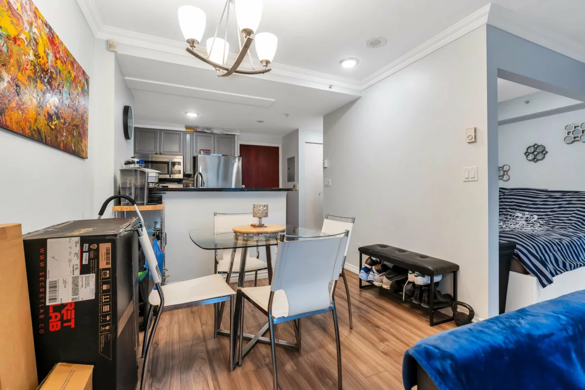 Bedroom 3 Photo of 502 928 Richards Street, Vancouver, BC