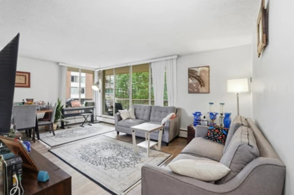 508 2020 Fullerton Avenue, North Vancouver, BC