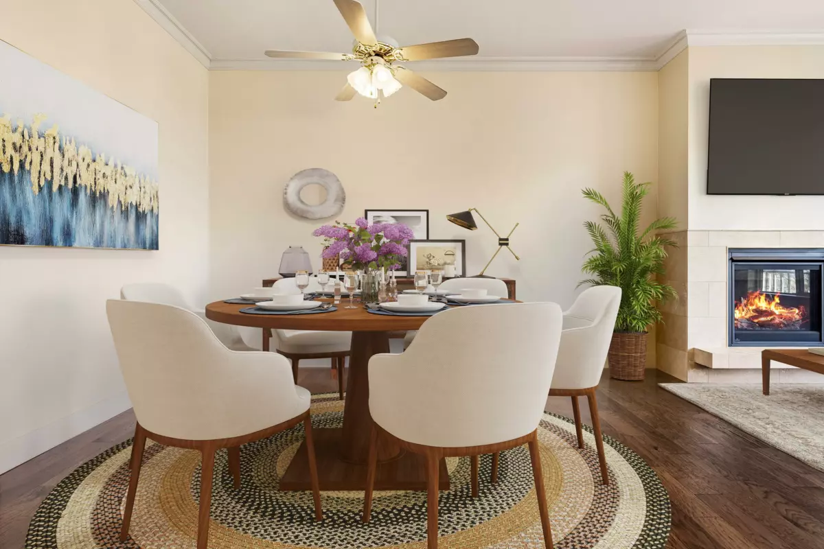 Breakfast Nook Photo of 7 35537 Eagle Mountain Drive, Abbotsford, BC