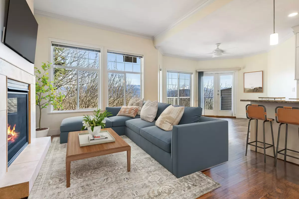 Kitchen Photo of 7 35537 Eagle Mountain Drive, Abbotsford, BC