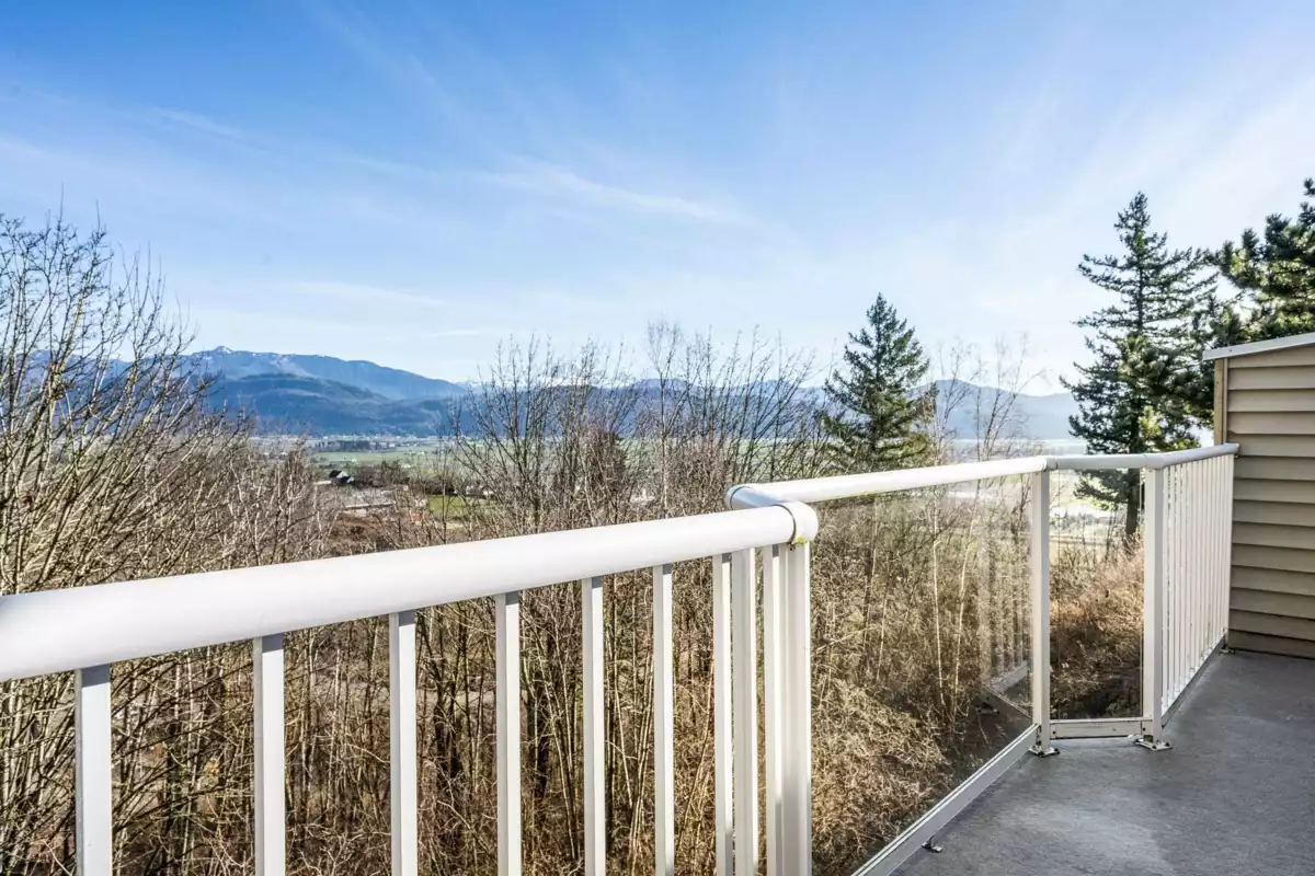 Laundry Room Photo of 7 35537 Eagle Mountain Drive, Abbotsford, BC