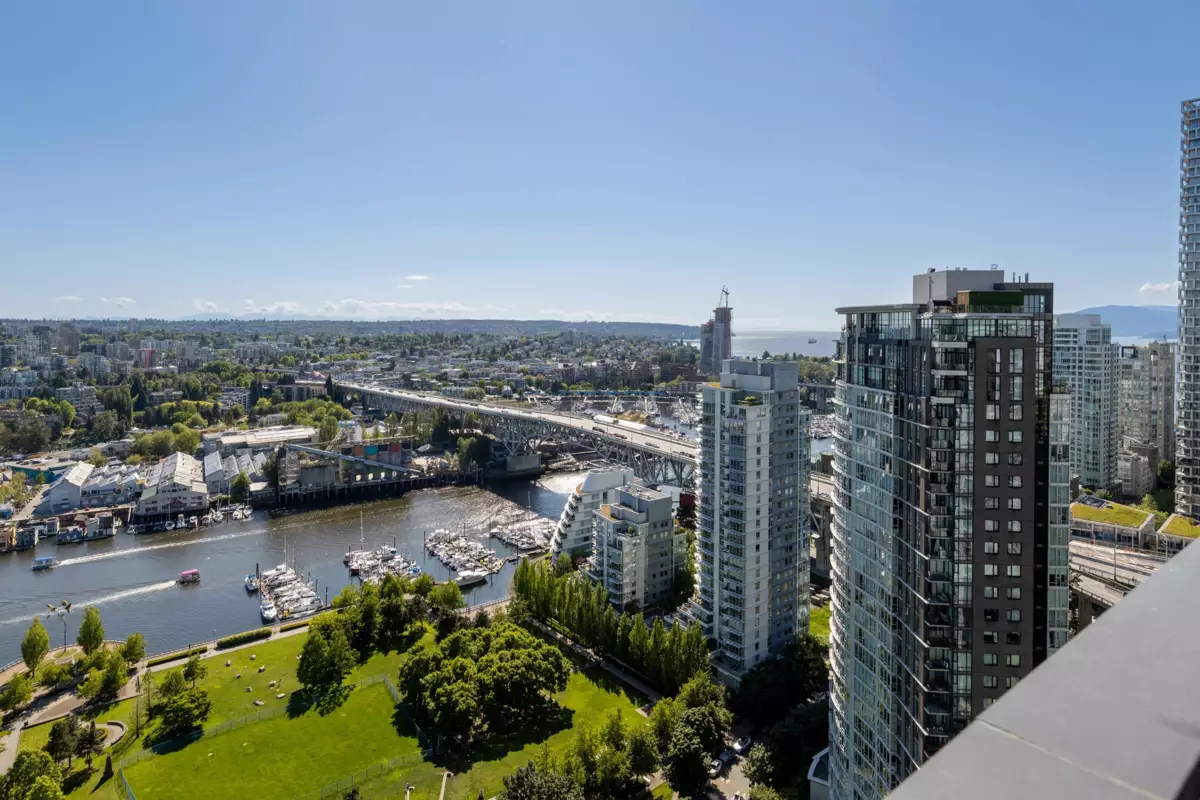 Hallway Photo of 3601 1438 Richards Street, Vancouver, BC