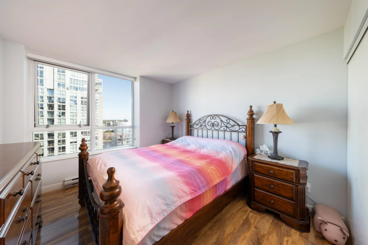Laundry Room Photo of 3601 1438 Richards Street, Vancouver, BC