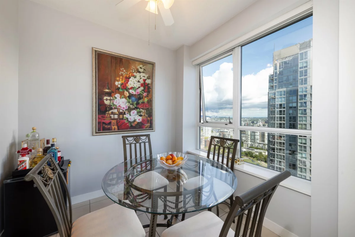 Walk-In Closet Photo of 3601 1438 Richards Street, Vancouver, BC