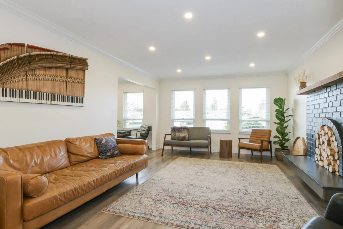 Family Room Photo of 3674 Nicomen Place, Abbotsford, BC