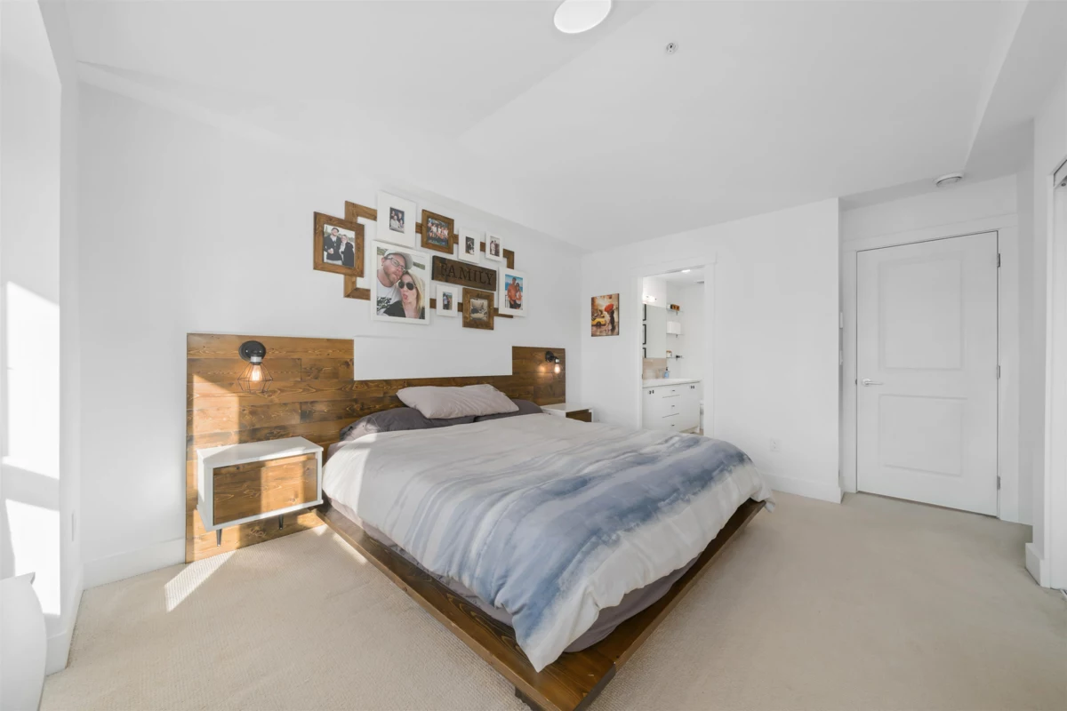 Powder Room Photo of 95 24108 104 Avenue, Maple Ridge, BC