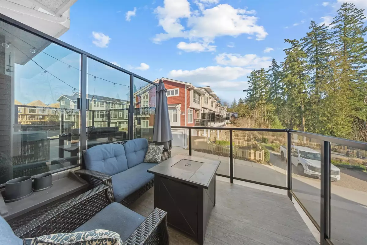 Staircase Photo of 95 24108 104 Avenue, Maple Ridge, BC