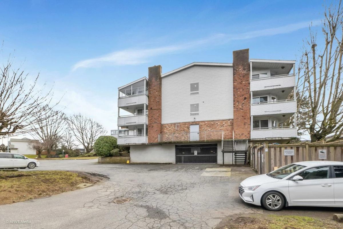 Bedroom 2 Photo of 204 32950 Amicus Place, Abbotsford, BC