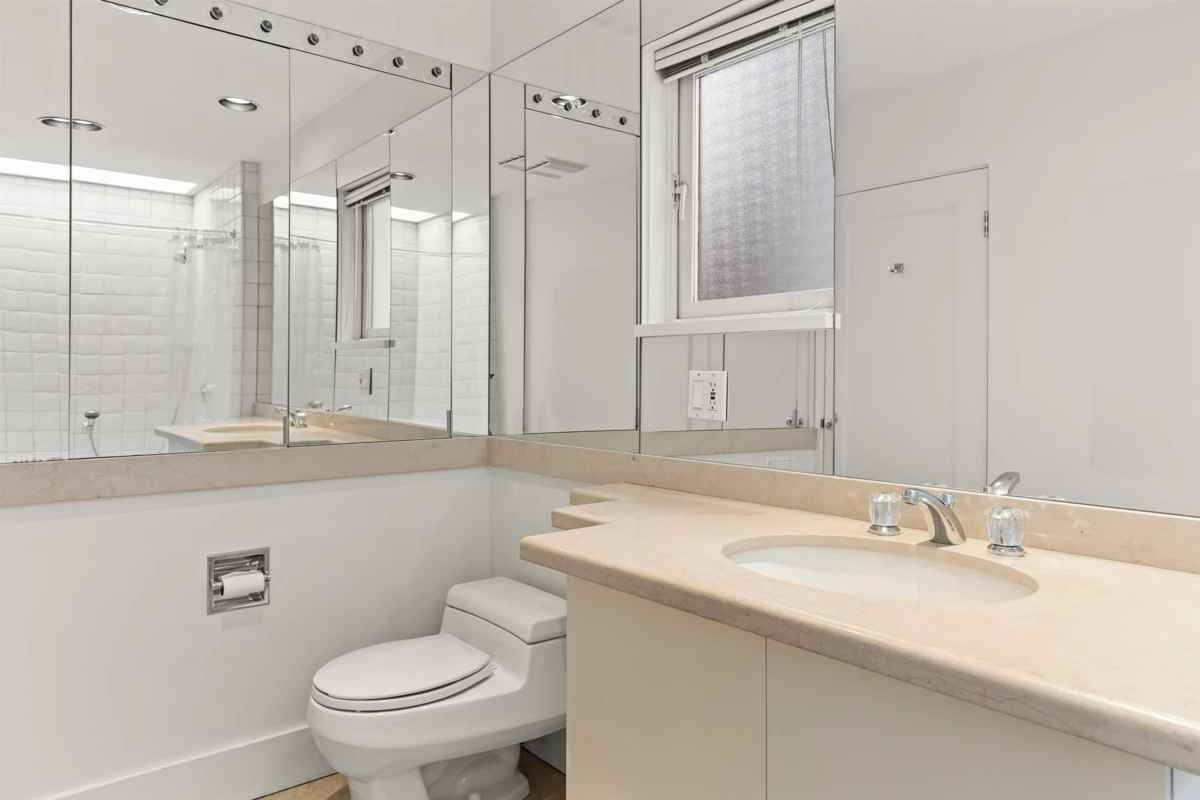 Office / Den Photo of 3545 W King Edward Avenue, Vancouver, BC