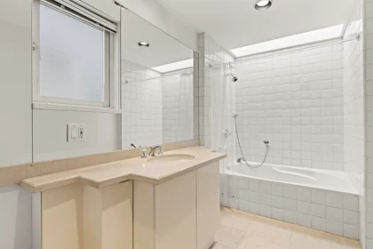 Powder Room Photo of 3545 W King Edward Avenue, Vancouver, BC
