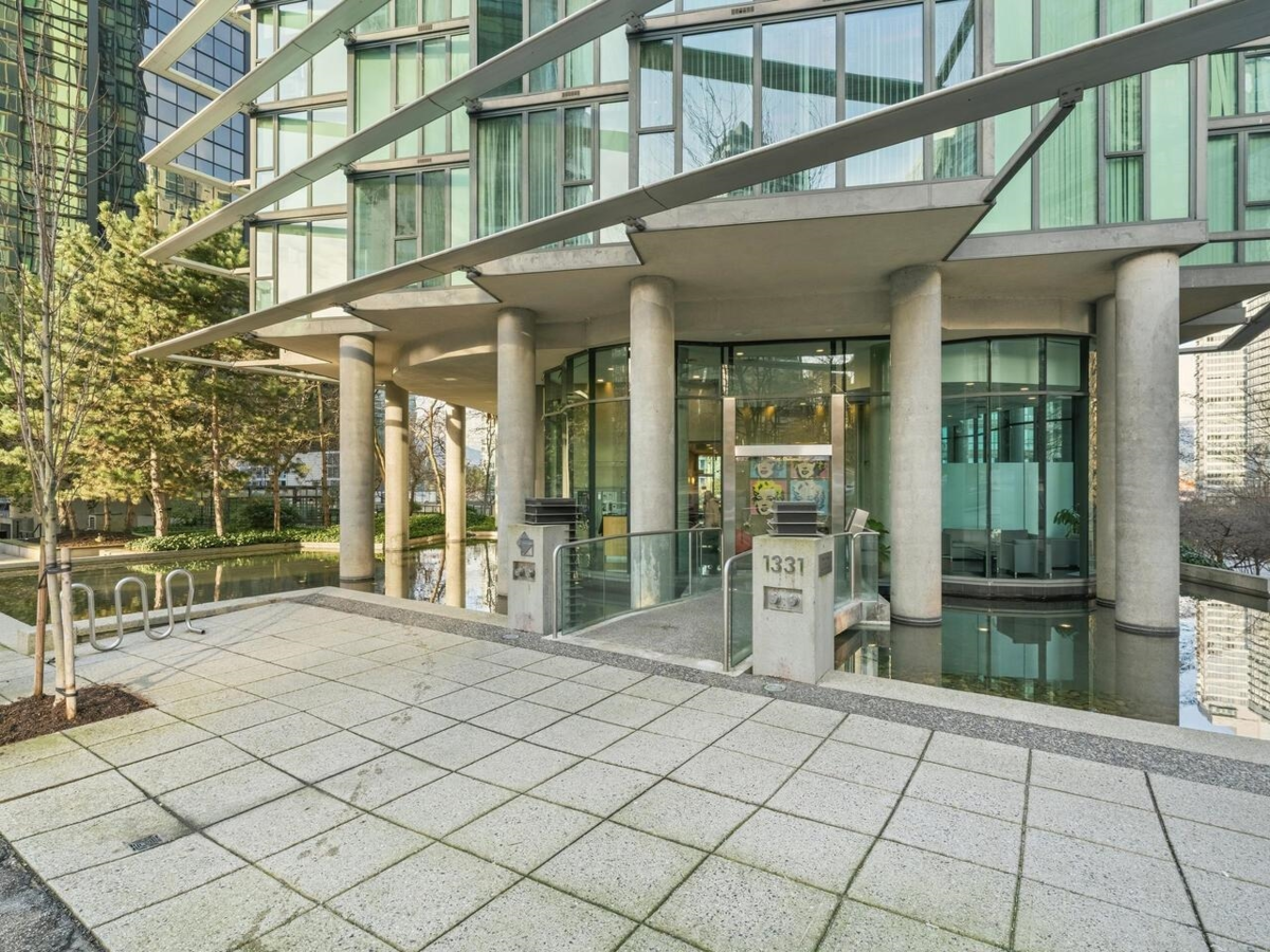 Aerial View of 502 1331 W Georgia Street, Vancouver, BC
