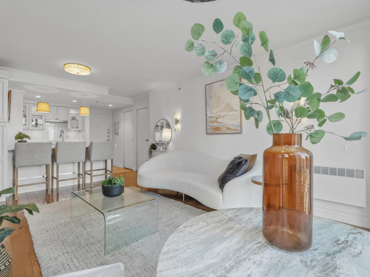 Office / Den Photo of 502 1331 W Georgia Street, Vancouver, BC