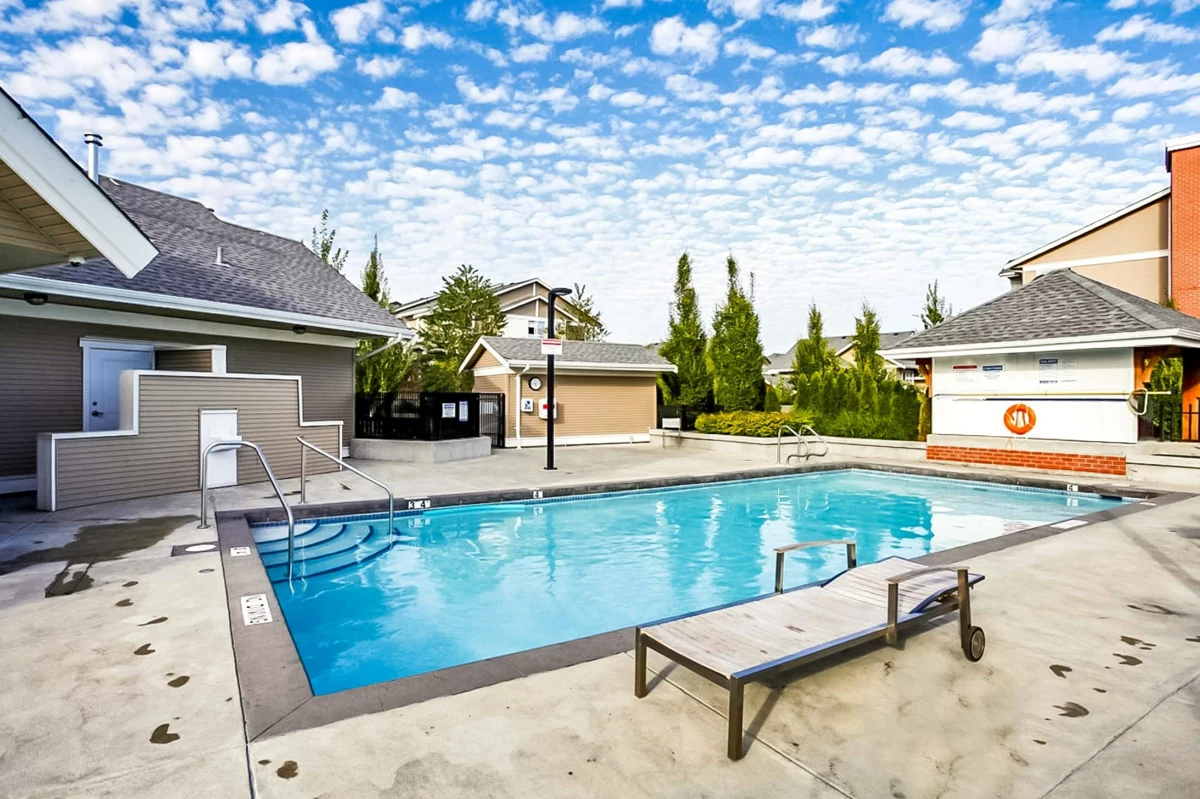 Fitness Center Photo Near 25 19505 68a Avenue, Surrey, BC