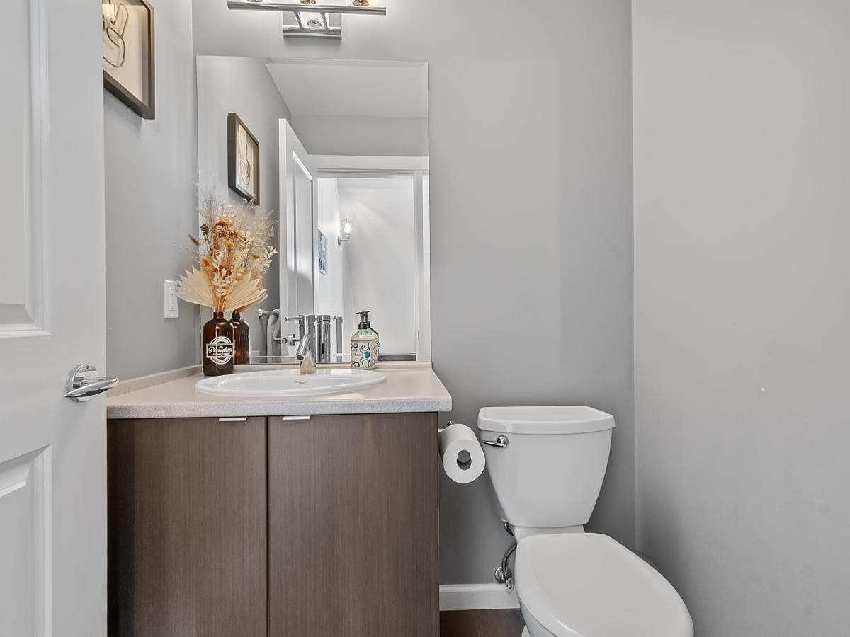 Mudroom Photo of 25 19505 68a Avenue, Surrey, BC