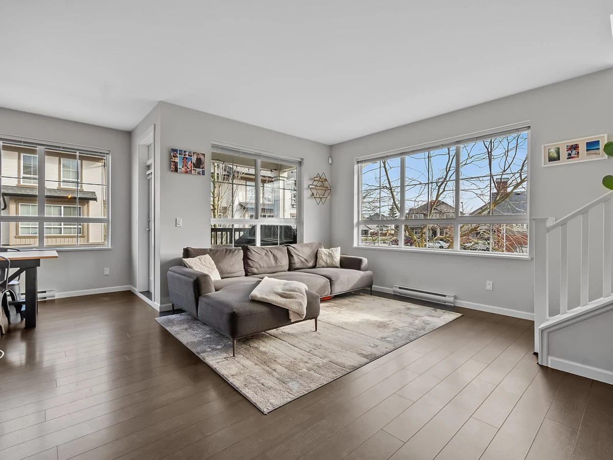 Powder Room Photo of 25 19505 68a Avenue, Surrey, BC