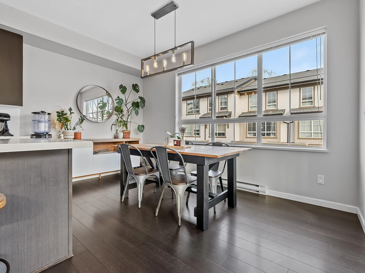 Primary Bathroom Photo of 25 19505 68a Avenue, Surrey, BC
