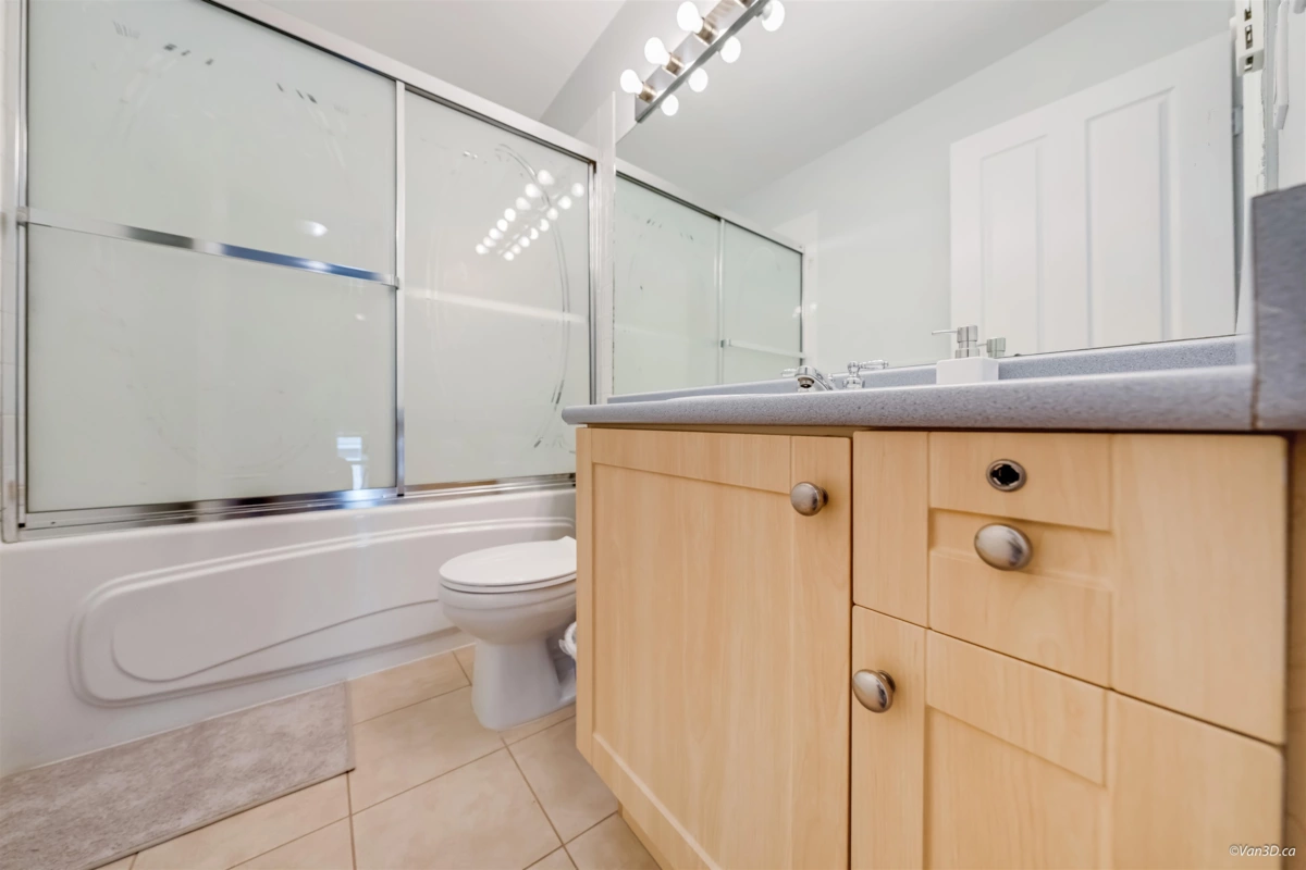 Office / Den Photo of 3 7179 18th Avenue, Burnaby, BC