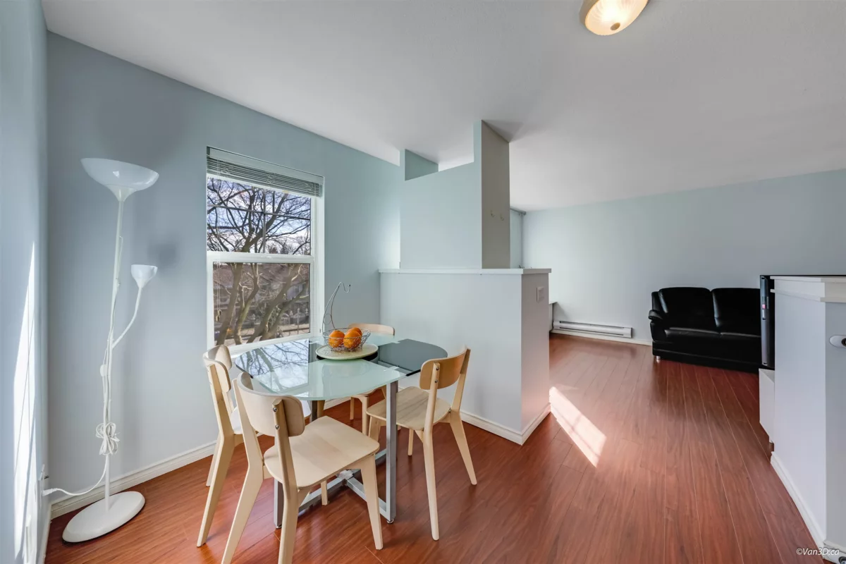 Primary Bedroom Photo of 3 7179 18th Avenue, Burnaby, BC