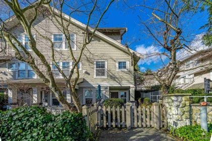 3 7179 18th Avenue, Burnaby, BC