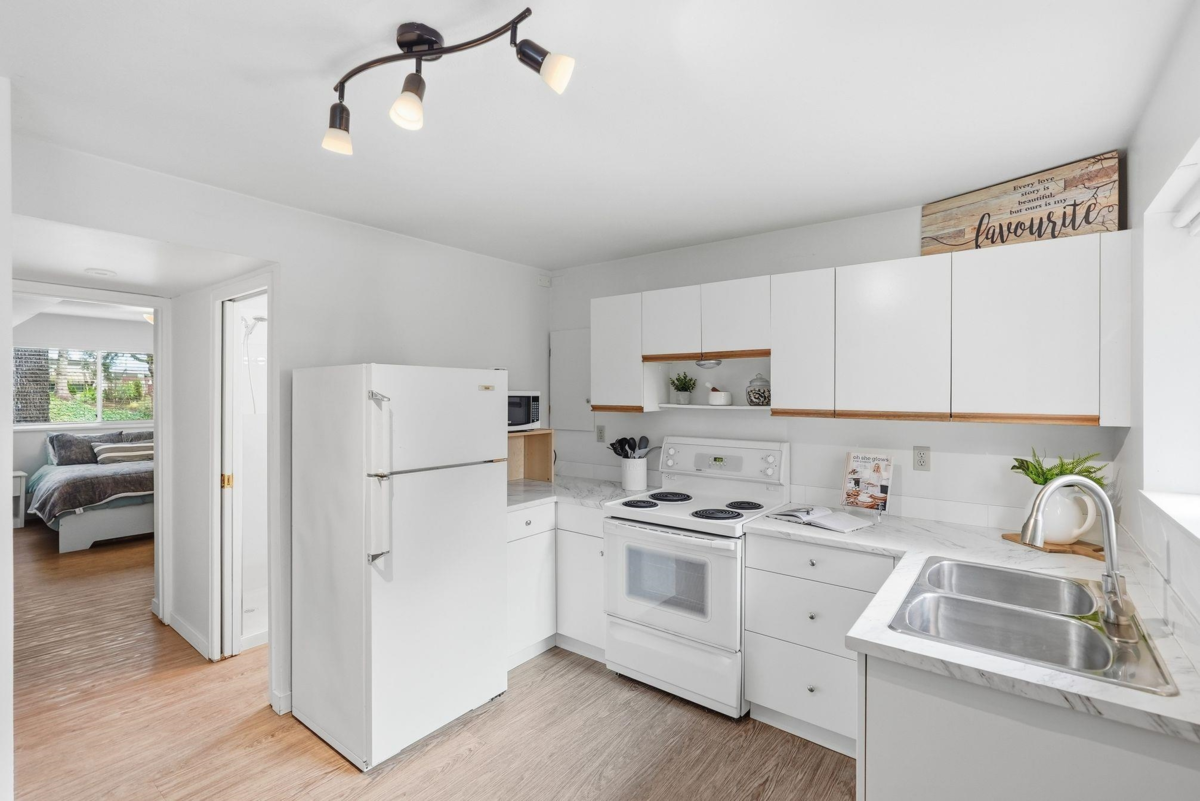 Bedroom 2 Photo of 15848 20 Avenue, Surrey, BC