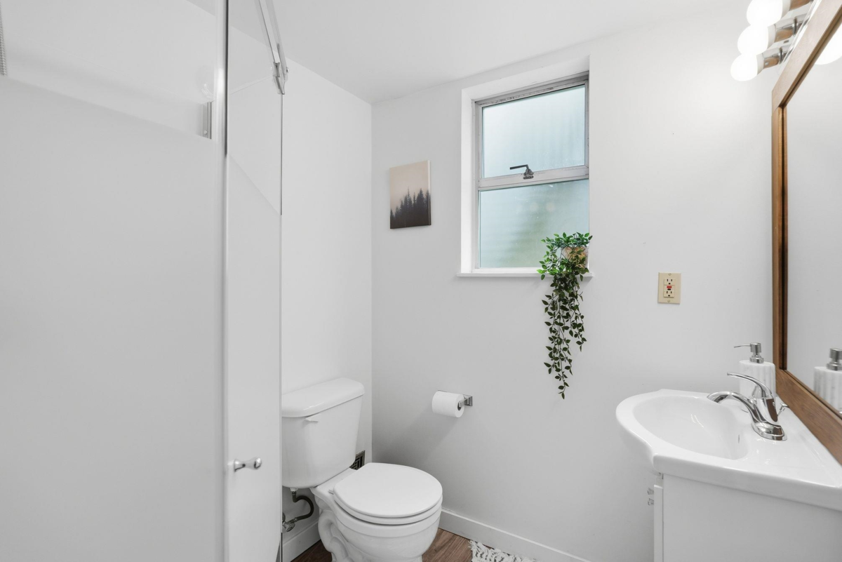 Bedroom 4 Photo of 15848 20 Avenue, Surrey, BC