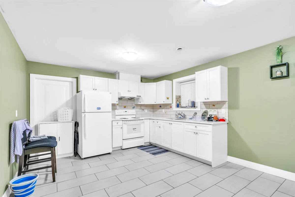 Garden / Landscaping Photo of 11899 74b Avenue, Delta, BC