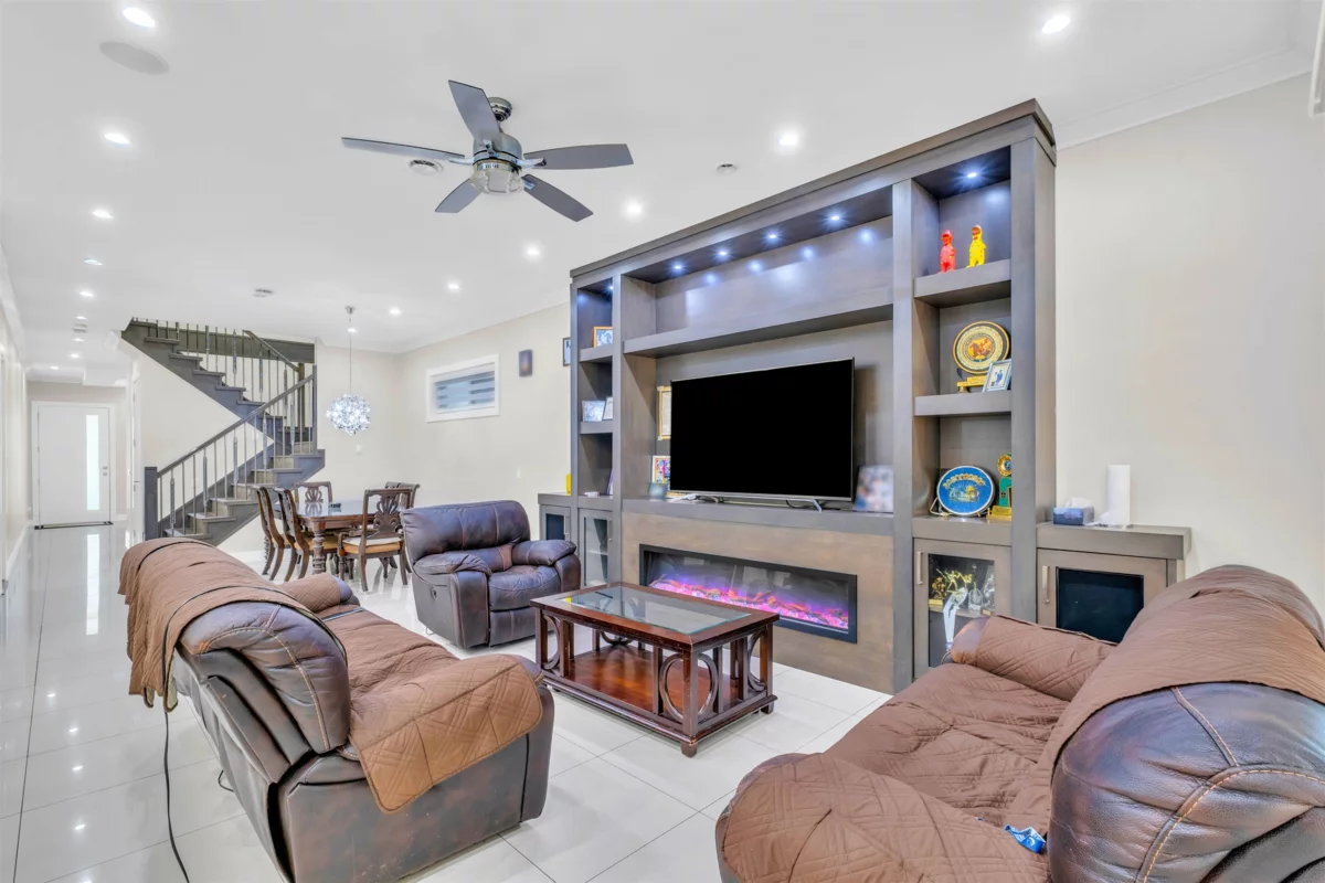 Primary Bedroom Photo of 11899 74b Avenue, Delta, BC