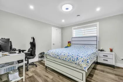 Basement Recreation Room Photo of 11899 74b Avenue, Delta, BC