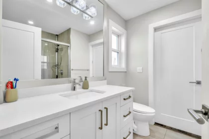 Laundry Room Photo of 11899 74b Avenue, Delta, BC