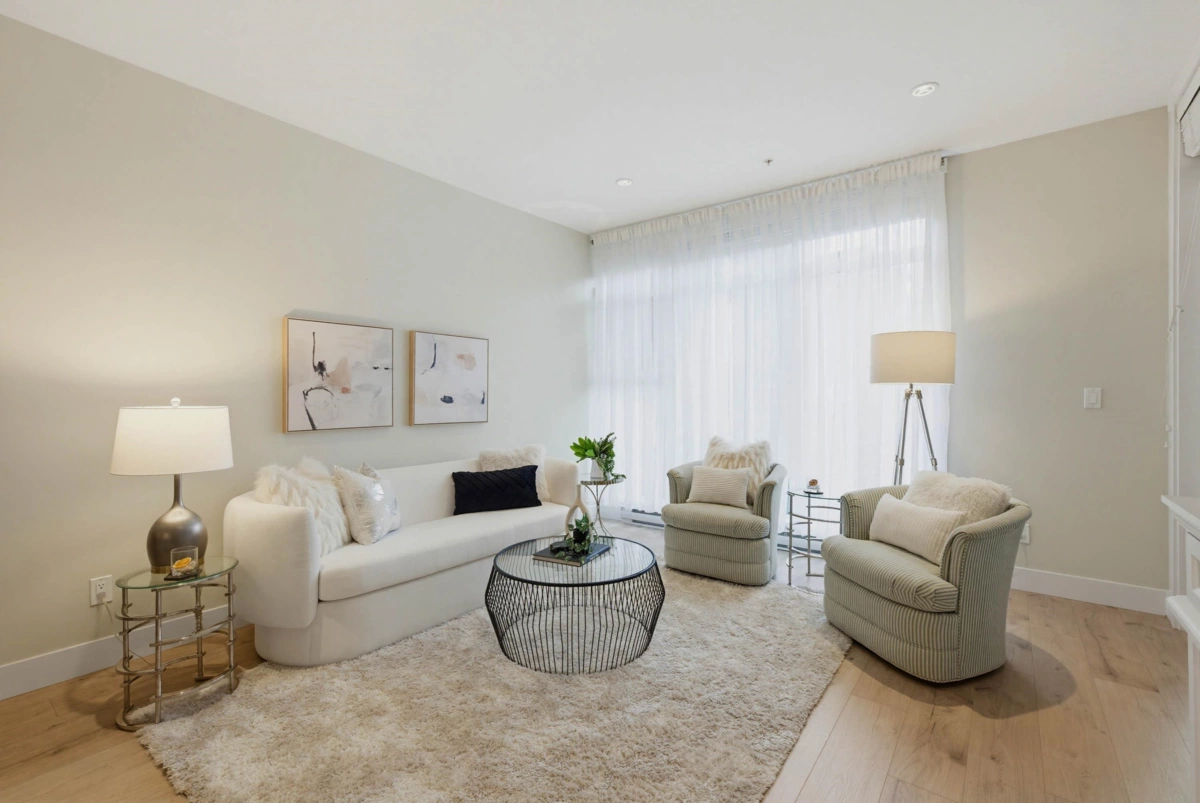 Bedroom 4 Photo of 208 14855 Thrift Avenue, White Rock, BC