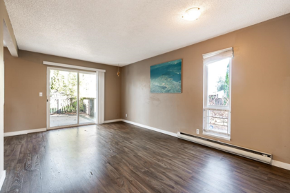 Kitchen Photo of 13127 Balloch Drive, Surrey, BC