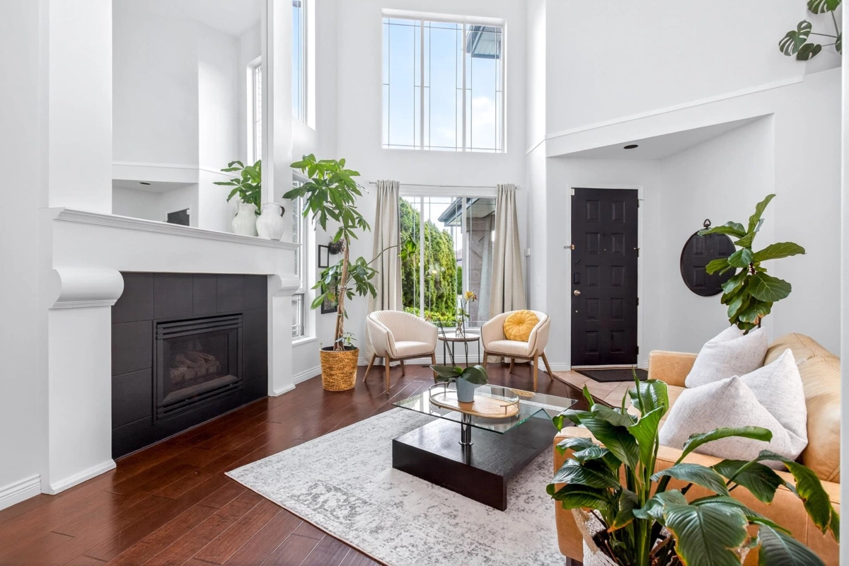 Kitchen Photo of 1331 Amazon Court, Port Coquitlam, BC