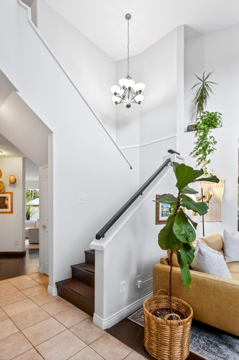 Primary Bathroom Photo of 1331 Amazon Court, Port Coquitlam, BC