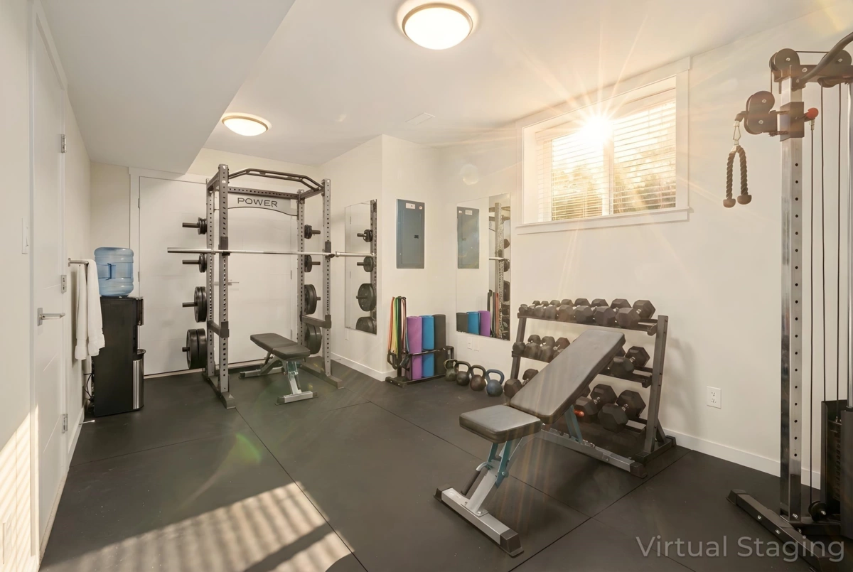Guest Bathroom Photo of 16454 25 Avenue, Surrey, BC