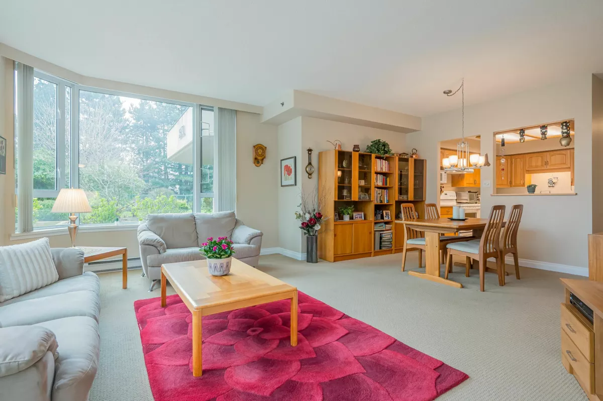 Walk-In Closet Photo of 102 3170 Gladwin Road, Langley, BC